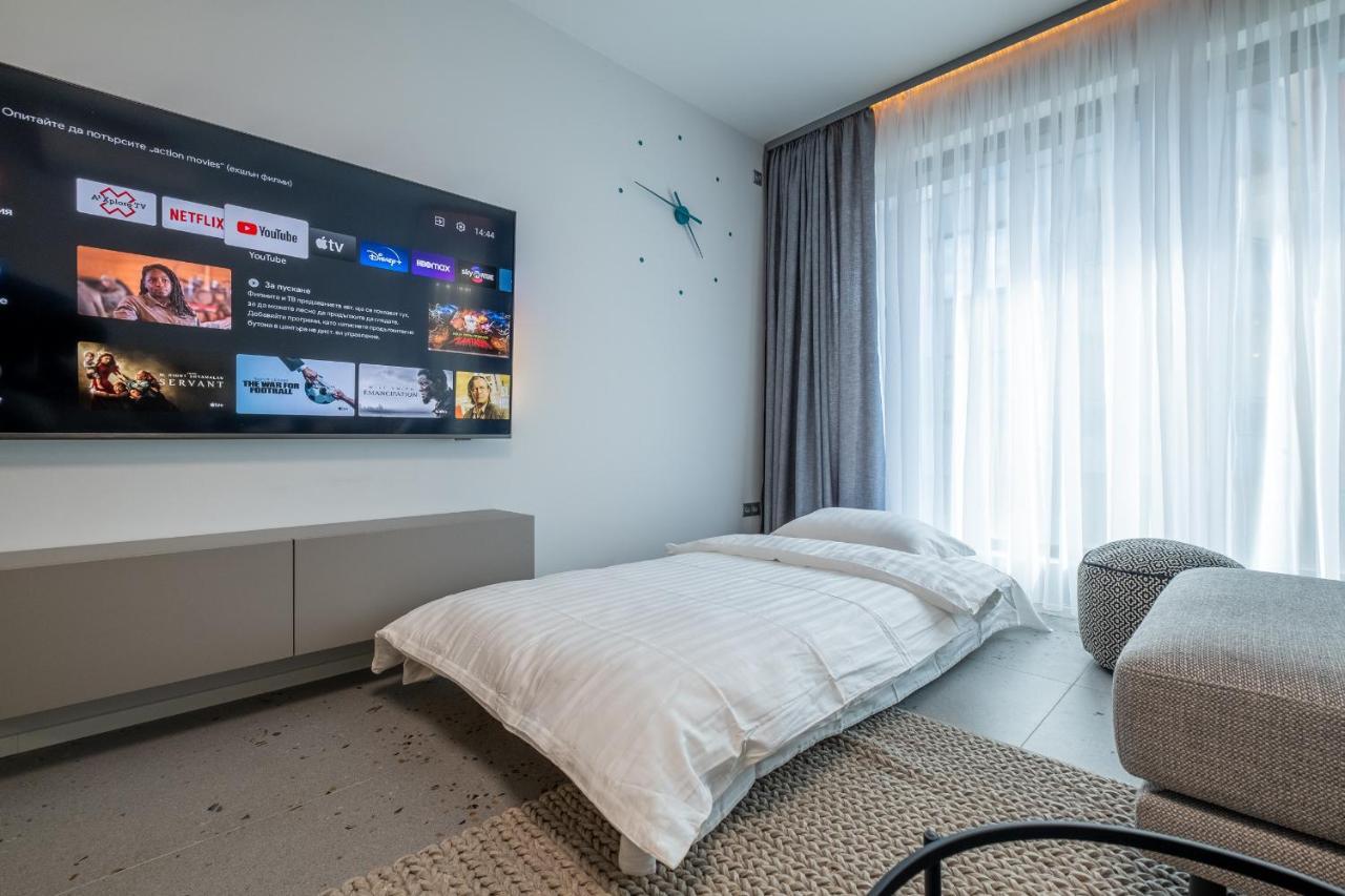 Emirates Lux Apartment And Parking Sofia Eksteriør billede